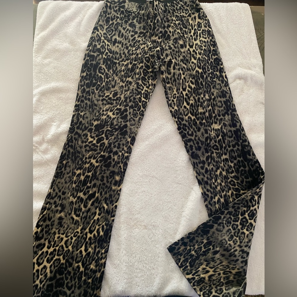 Cach’e leopard print corduroy, flare pants. Size XS